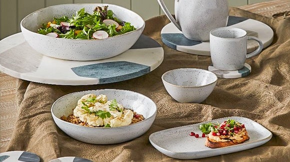 Beautifully Crafted Tableware