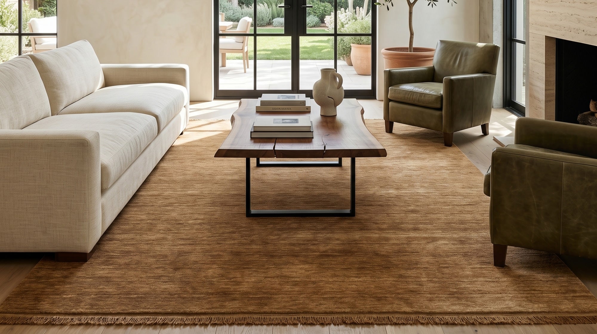 Exudes Luxury & Warmth