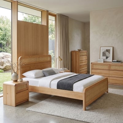 Alnix Messmate Timber Bed, King