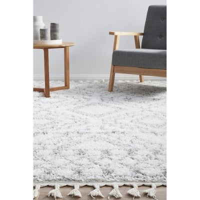 Casablanca Fez Tribal Rug, 380x280cm, Off White / Silver