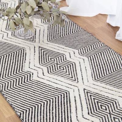 Himalaya No.100 Handwoven Wool Runner Rug, 400x80cm, Ivory