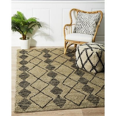 Kasa Handwoven Tribal Jute Rug, 155x225cm