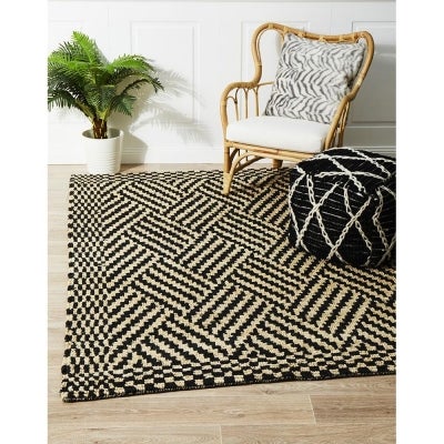 Kimi Handwoven Tribal Jute Rug, 155x225cm