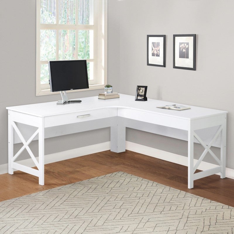 Erie Farmhouse Corner Desk, 158cm, Distressed White