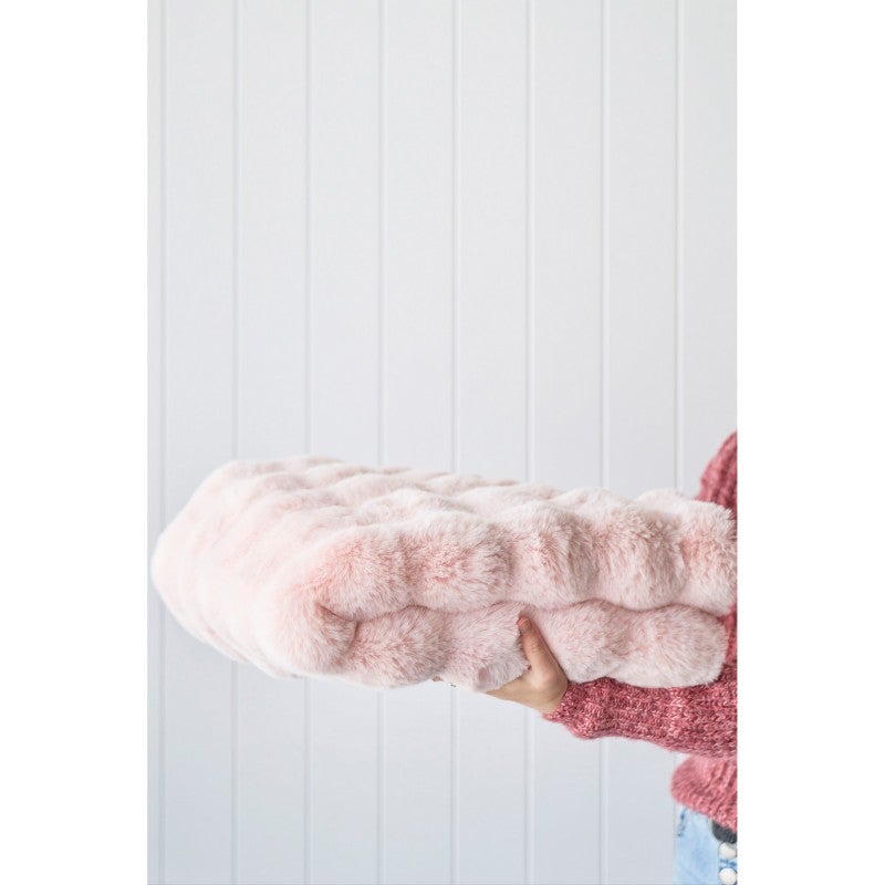 Bubble Modern Machine Washable Round Rug, 150cm, Blush
