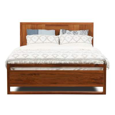 Megan Blackwood Bed, Queen
