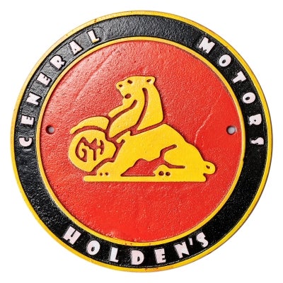 GMH Badge Cast Iron Round Wall Sign, Red / Yellow