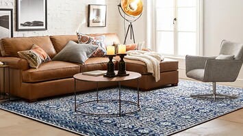 WOOLEN RUGS & RUNNERS